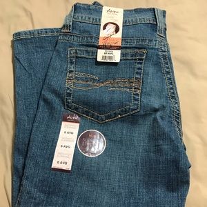 Aura Capri jeans size 6